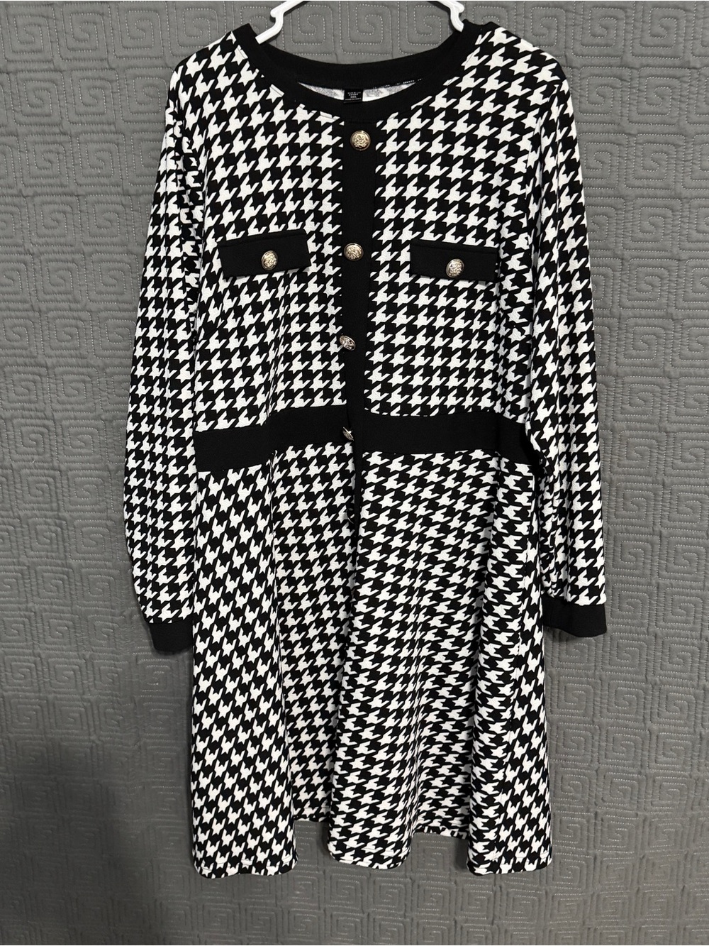 SHEIN Curve 3XL Houndstooth Plaid Long Sleeve Button Accented Sweater Dress